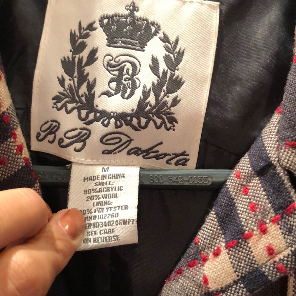 Jacket - Picture 5 of 5